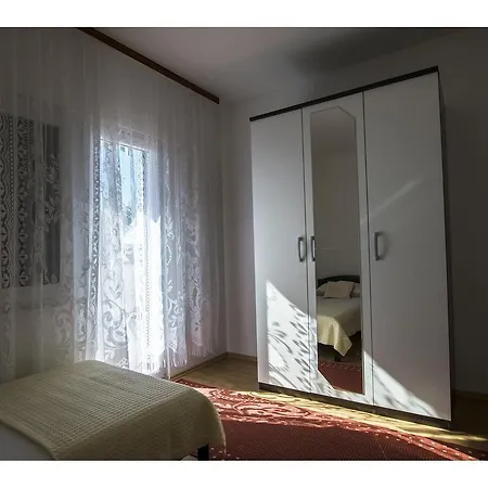 Apartman Nekic *