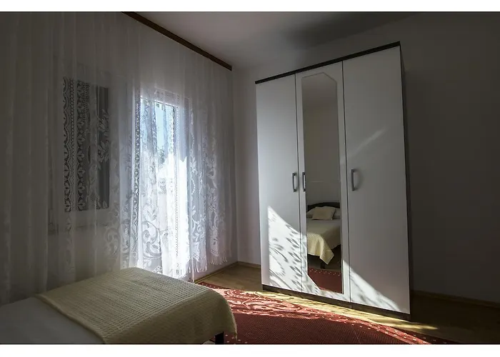 Apartment Nekic *